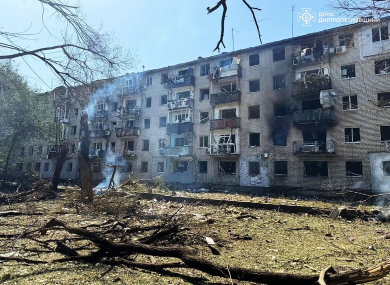 Наслідки обстрілу Павлограда військами РФ 6 вересня