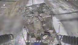 Прикордонники підрозділу Фенікс уразили бронетехніку окупантів на Торецькому напрямку