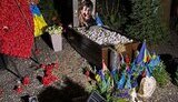 Вандалізм на могилах Да Вінчі, Джуса та Петриченка