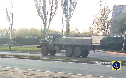 Росіяни будують ешелоновану оборону навколо окупованого Маріуполя, - Андрющенко  01