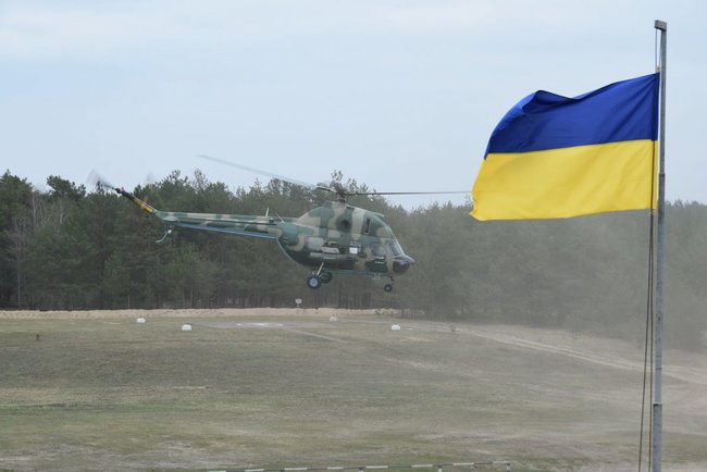 Модернизированный вертолет Ми-2МСБ прошел второй этап специальных испытний 01
