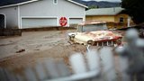 Dream of Californication: в "Золотом штате" США рождественской индейкой будут угощаться по колено в грязи. ФОТОрепортаж