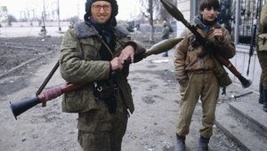 "Яценюк был в войсковой каске и расстреливал российских военных из автомата Калашникова", - фрагмент из уголовного дела Карпюка и Клыха