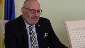 Посольство Израиля требует отменить присвоение стадиону в Тернополе имени Шухевича