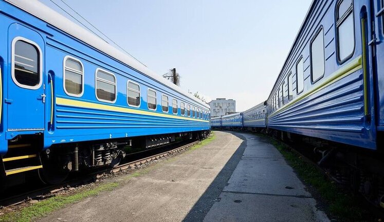 "Укрзалізниця" призначила додаткові літні поїзди в серпні