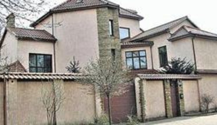 Аппартаменты заместителей Попова: скромно, со вкусом, до полумиллиона долларов. ФОТОрепортаж