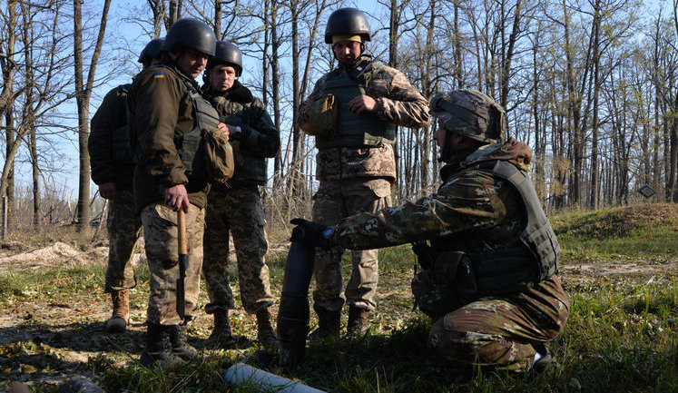 Сапери ЗСУ продовжують розмінування периметра арсеналу поблизу Калинівки. ВІДЕО+ФОТОрепортаж
