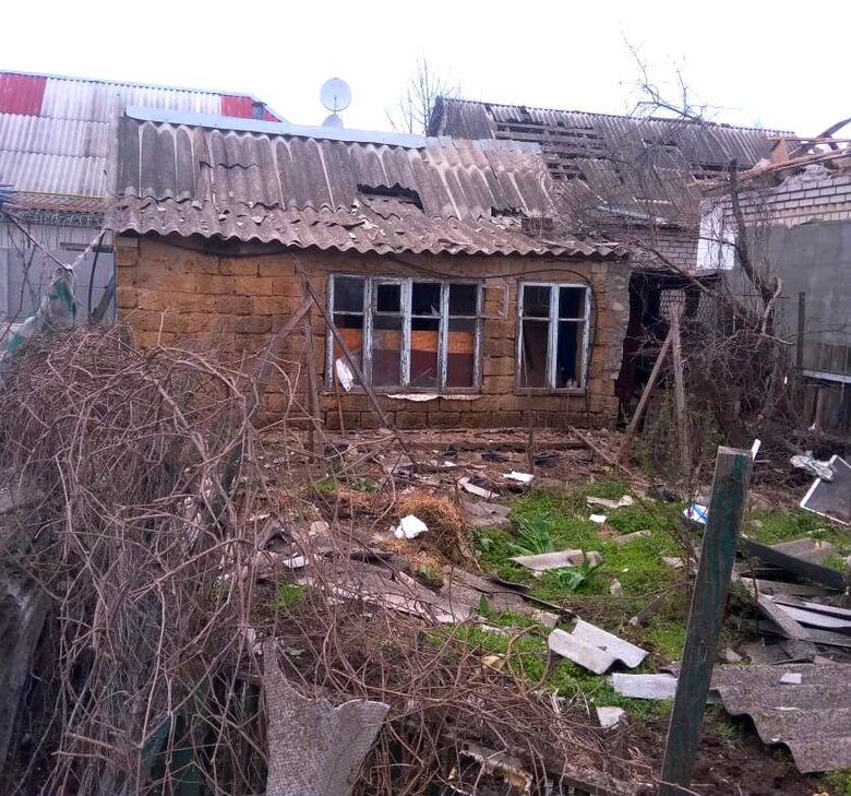 Consequences of shelling in Kherson region: two districts came under enemy fire, residential buildings, critical infrastructure objects were damaged, and destroyed 01