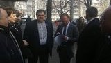 Нардепы от оппозиции пытаются прорваться к Пшонке. ФОТО