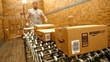Amazon заменит часть упаковщиков заказов роботами