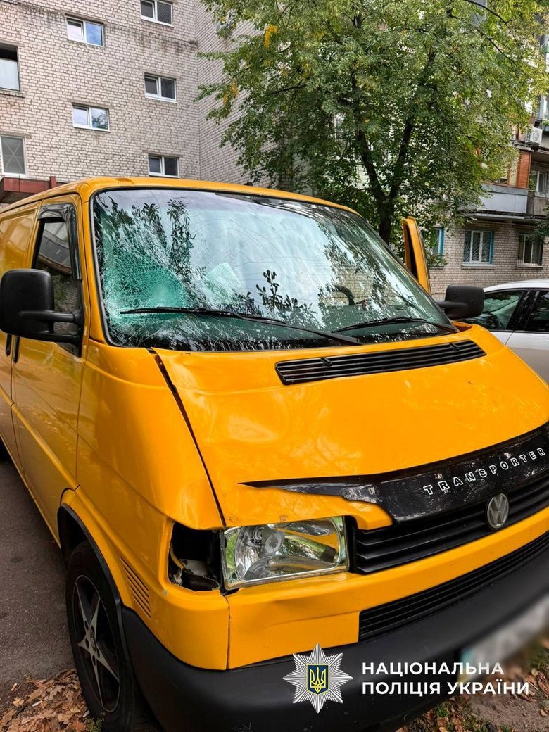 У Києві п'яна водійка збила військову