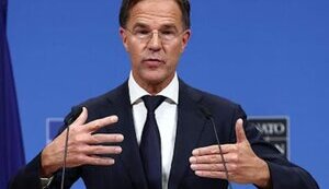 Рютте поддержал призыв "Коалиции желающих" о безусловном прекращении огня