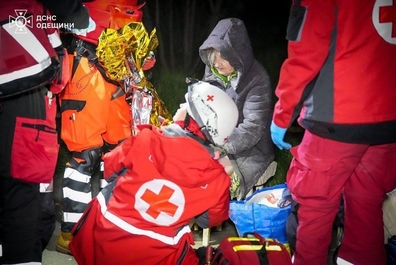 РФ атакувала Одесу: руйнування житла, загиблі та поранені