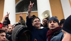 Гучну справу Саакашвілі тихенько закрили. Слідство не знайшло доказів провини. Це про довіру до прокуратури і відсутність її реформи, - журналістка Ромалійська