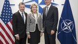 Волкер обговорив зі Столтенбергом кроки з урегулювання ситуації на Донбасі