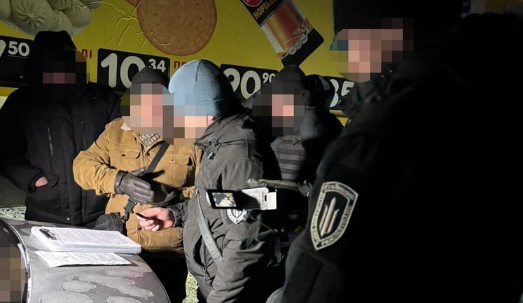 На Кропивницькій митниці викрили корупційну схему вимагання коштів у експортерів. ФОТОрепортаж