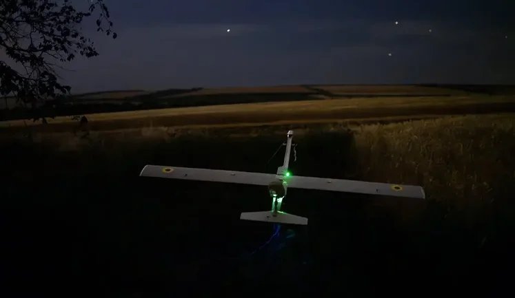 Ukraine is able to locate and destroy targets more quickly in war thanks to satellite imagery, - NYT