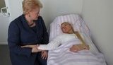 Азаров: Мы можем рассмотреть возможность лечения Тимошенко за границей