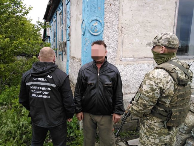 Оружие наемников РФ обнаружено возле линии разграничения на Луганщине, - Госпогранслужба 01