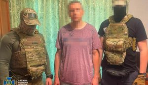 Двох коригувальників російських ударів затримали у Запоріжжі