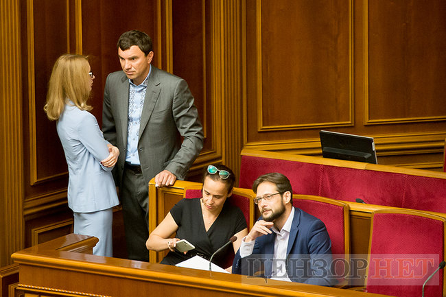 Спілкування Тимошенко з Кондратюк за колоною, Іванчук в гостях у Слуги народу і звільнений Балух у Раді, - робочий день ВР 13 вересня 11