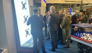 NAUDI продемонстрировала украинские НРК и боевые БПЛА польской делегации на UMEX 2026. ФОТОрепортаж