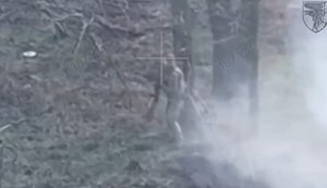 Окупант вкоротив собі віку: кинув гранату собі під ноги та ліг на неї тілом. ВIДЕО