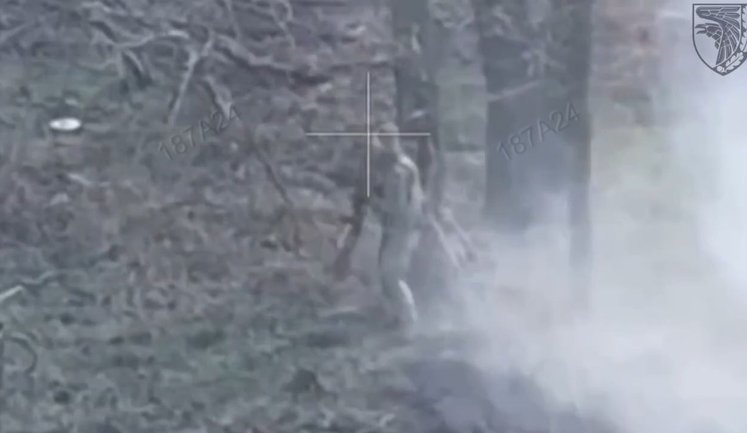 Окупант вкоротив собі віку: кинув гранату собі під ноги та ліг на неї тілом. ВIДЕО