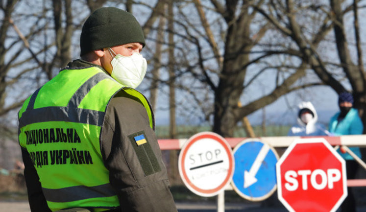 В Україні з 00:00 24 лютого почав діяти надзвичайний стан