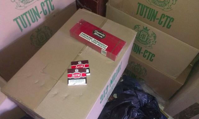 Податківці на Одещині вилучили з незаконного обігу цигарки й алкоголь на суму понад 1,8 млн грн 04