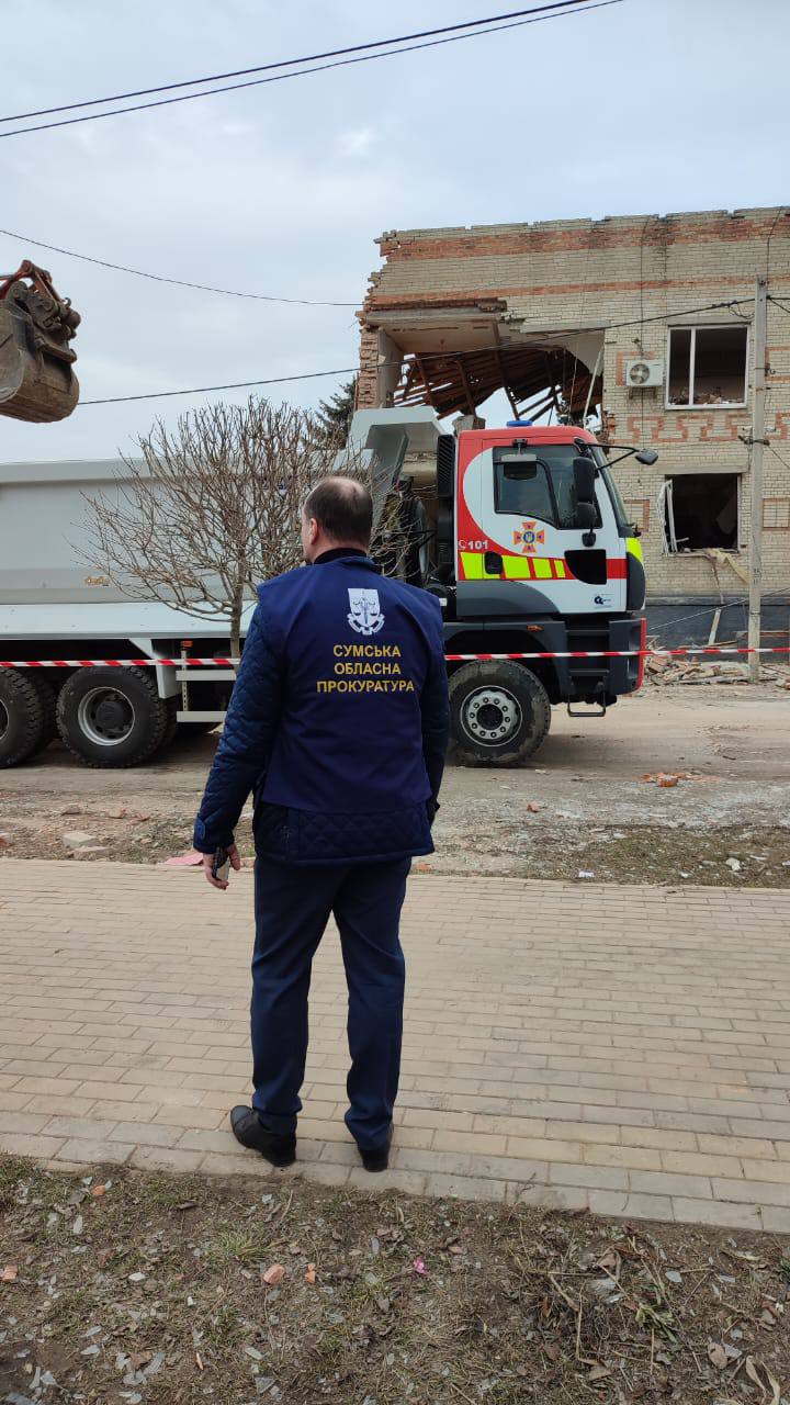 Consequences of massive shelling of Sumy region: police building was completely destroyed 07