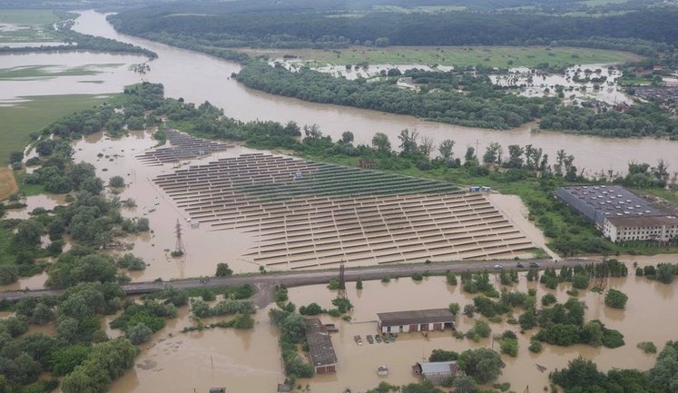 Кабмін доручив відповідальним органам підготувати ресурси для подолання наслідків повеней та паводків, - Свириденко