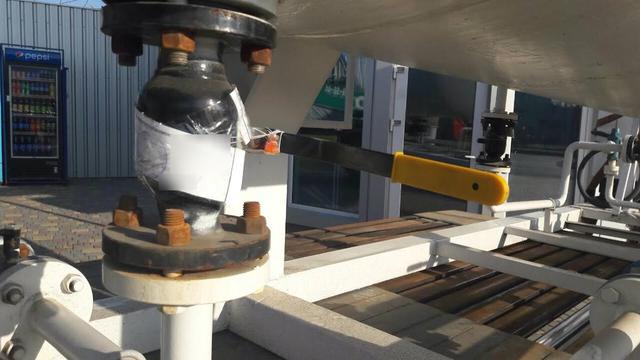 Налоговики в Одесской области ликвидировали три незаконных автозаправки 04