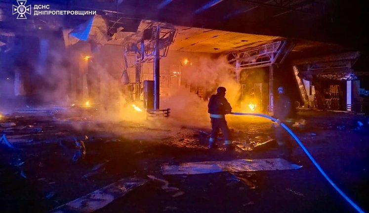 Ворог виносить АЗС у прифронтових областях