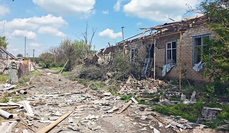 Сотні ударів РФ по півдню України: загиблі, поранені та руйнування