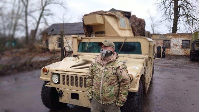 Інструктор Андрій Миць: Телефон на війні – це смерть! Просто питання часу 06