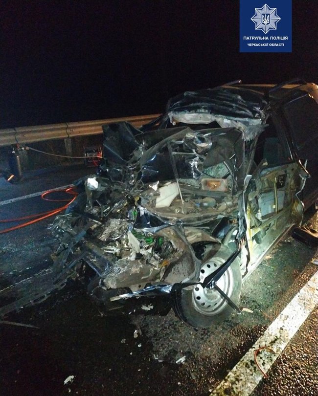 Двоє жителів Черкас загинули у ДТП, - патрульна поліція області 06