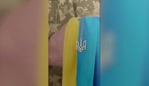 Слідком РФ заявив, що в телефоні одного з терористів у "Крокус Сіті Хол" знайшли фото з прапором України та іншою українською символікою. ФОТОрепортаж