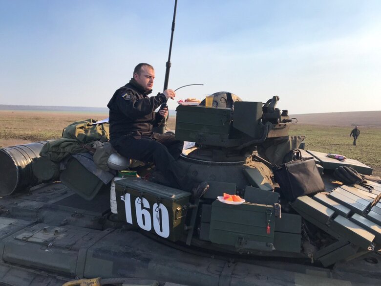 Герой України танкіст Олег Грудзевич: За ті 10 днів, які ми пішки виходили з окупованого Маріуполя, нас встигли тричі поховати 01