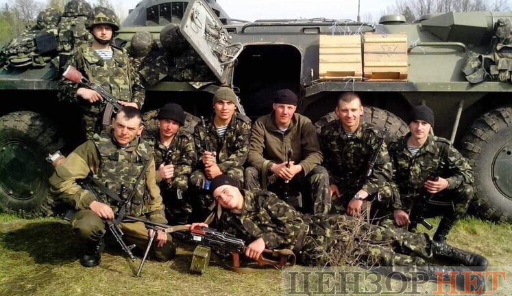 On April 13, 2014, near Sloviansk, for first time in war, Ukrainian troops open fire on enemy