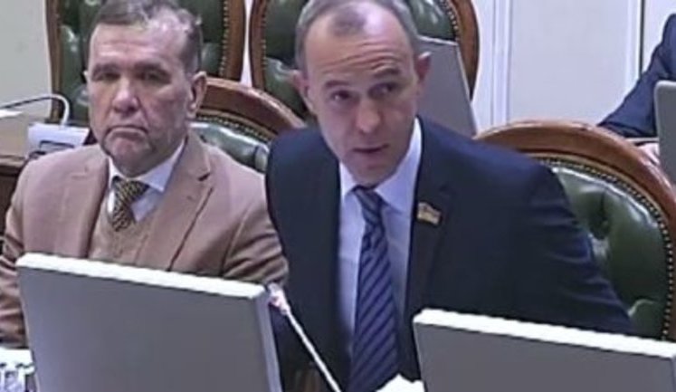 "Батьківщина" звинувачує депутата від БПП Усова в замовленні нападу на свого активіста в Кривому Розі. ВIДЕО