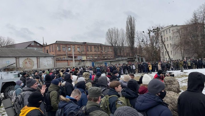 Майже тисяча осіб взяла участь у масштабному вишколі Нацкорпусу у Харкові 01