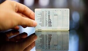 Нацполіція викрила кількох осіб, які "обіцяли" успішне складання іспиту з водіння. ФОТОрепортаж