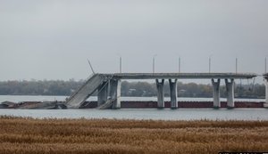 Россияне штурмуют Антоновские мосты, но безуспешно, - Силы обороны