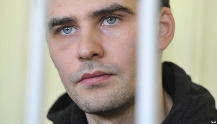 Політв'язень Костенко вийшов на свободу з колонії в Росії, він із консулом їде до посольства України, - Денісова