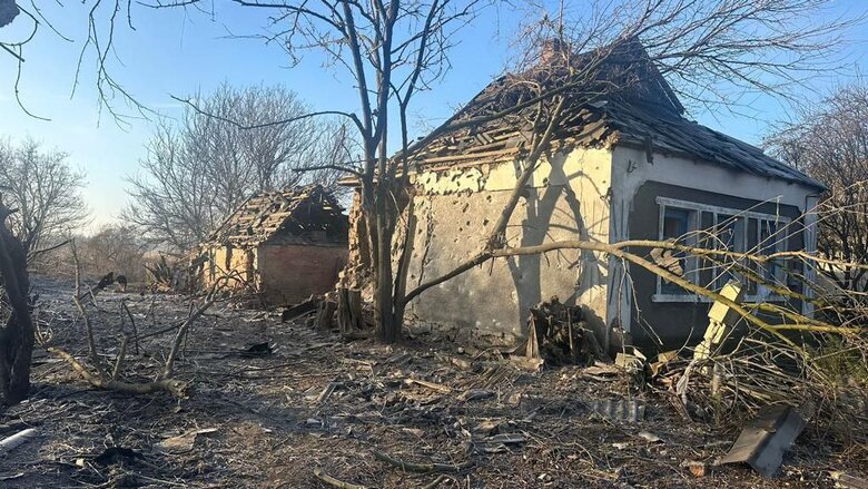 Сутки на Донетчине: ранены 5 человек, повреждены дома, заведения здравоохранения, газопроводы и ЛЭП 02 Сутки на Донетчине: ранены 5 человек, повреждены дома, заведения здравоохранения, газопроводы и ЛЭП 02