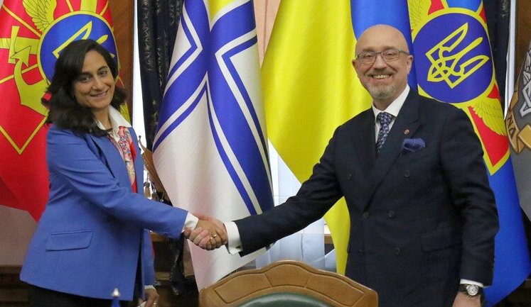 Canada will provide the Armed Forces with armored vehicles and cameras for drones - Reznikov. PHOTO