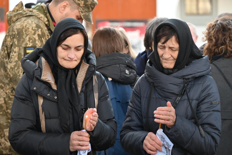 Із воїном та засновником видання Горинь Тарасом Давидюком, який загинув у бою проти окупантів на Запоріжжі, попрощалися у Києві 59