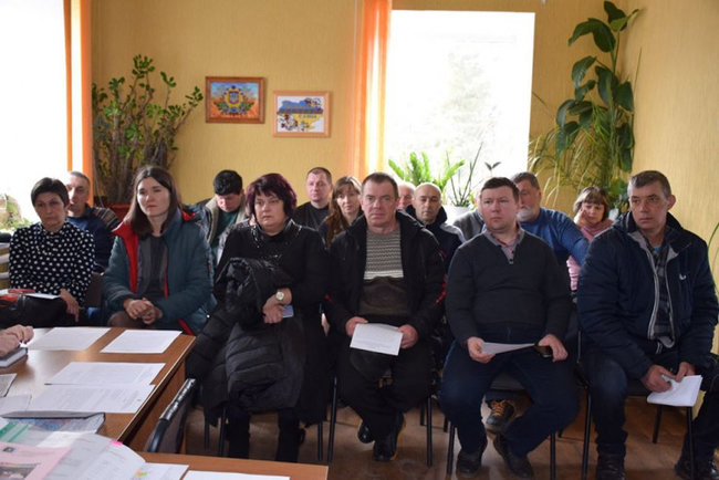 Депутати Новосанжарської ради - Зеленському: Медичний центр для евакуйованих розташований у житловому масиві і підключений до централізованої каналізації 01