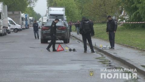 Под машиной львовского бизнесмена сработало взрывное устройство - авто повреждено, пострадавших нет, - Нацполиция 01